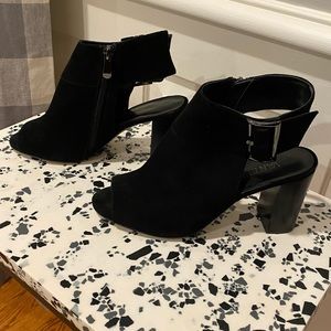 Size 8 - Van Eli - worn twice